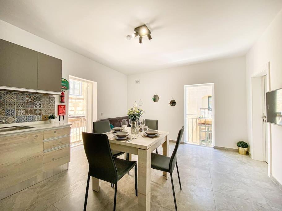 Lovely 1- Bedroom Apartment In Floriana Eksteriør billede